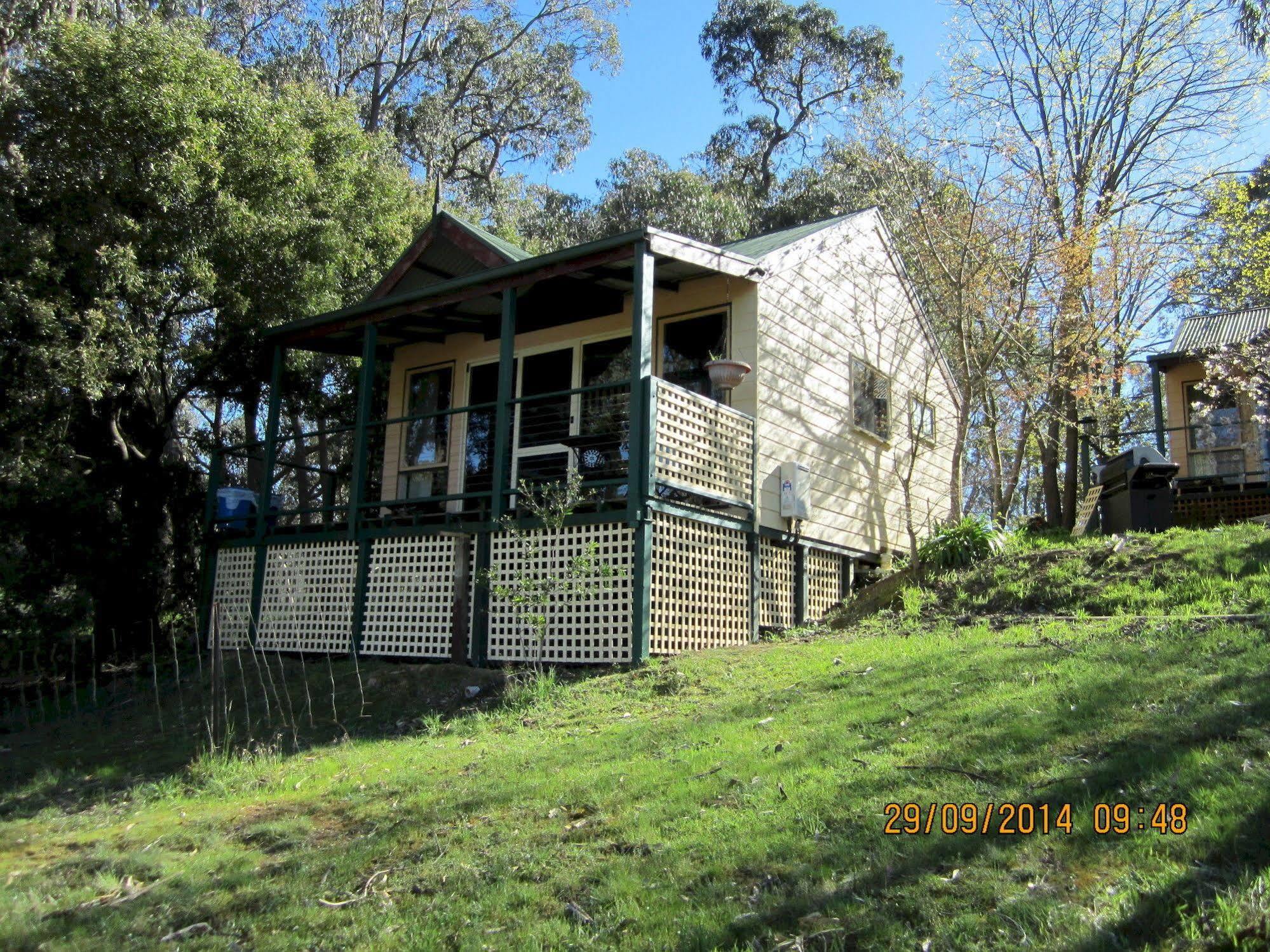 Willowlake Cottages Howqua Екстер'єр фото