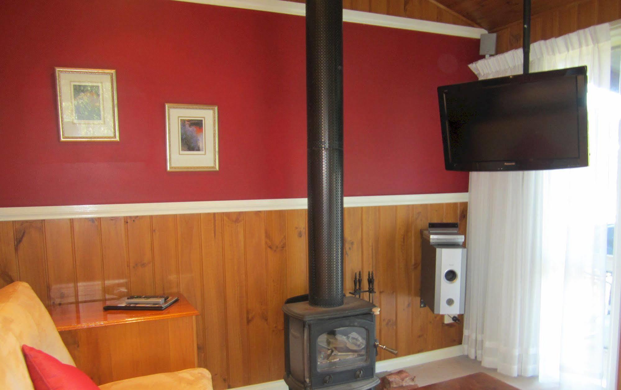 Willowlake Cottages Howqua Екстер'єр фото